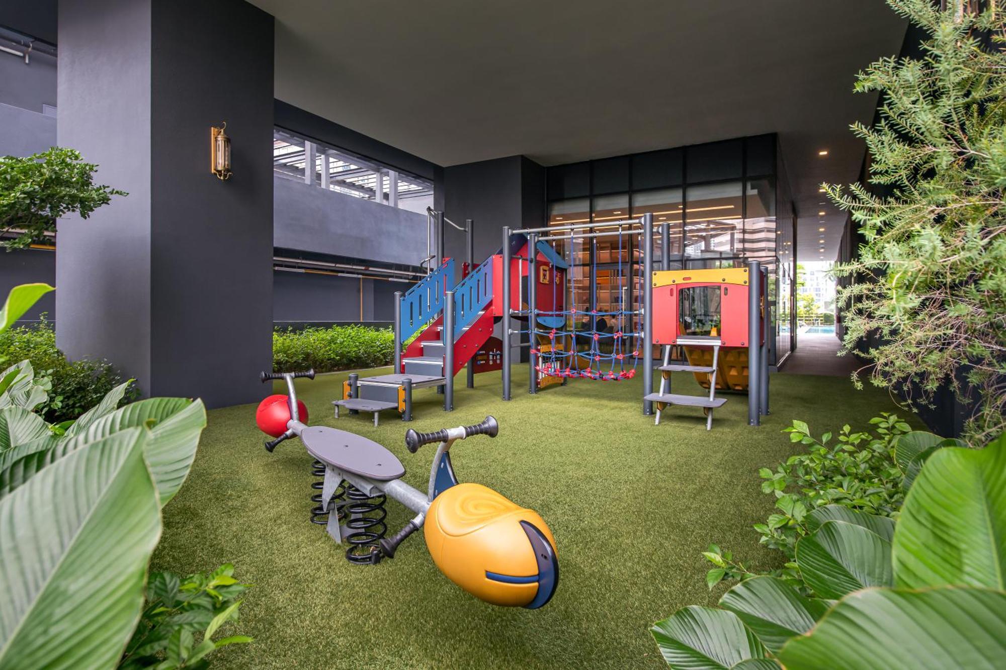 Ascott Star Klcc Kuala Lumpur Hotel Ngoại thất bức ảnh Children's playground