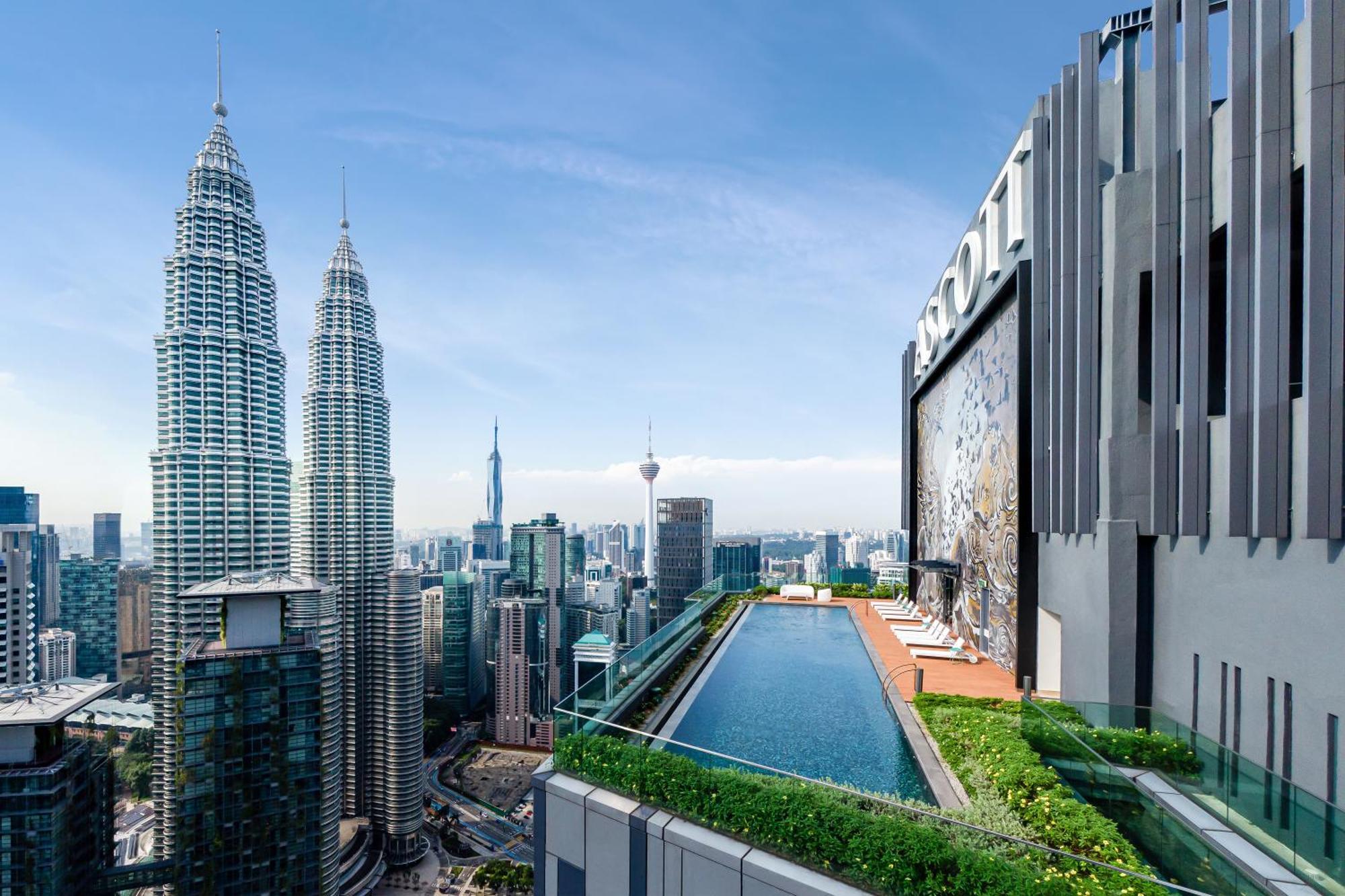 Ascott Star Klcc Kuala Lumpur Hotel Ngoại thất bức ảnh The roof-top swimming pool